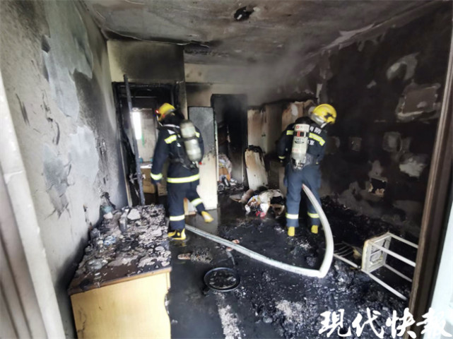 点个蜡烛把家里一间房烧没了,南京消防发布家庭火灾防范提醒
