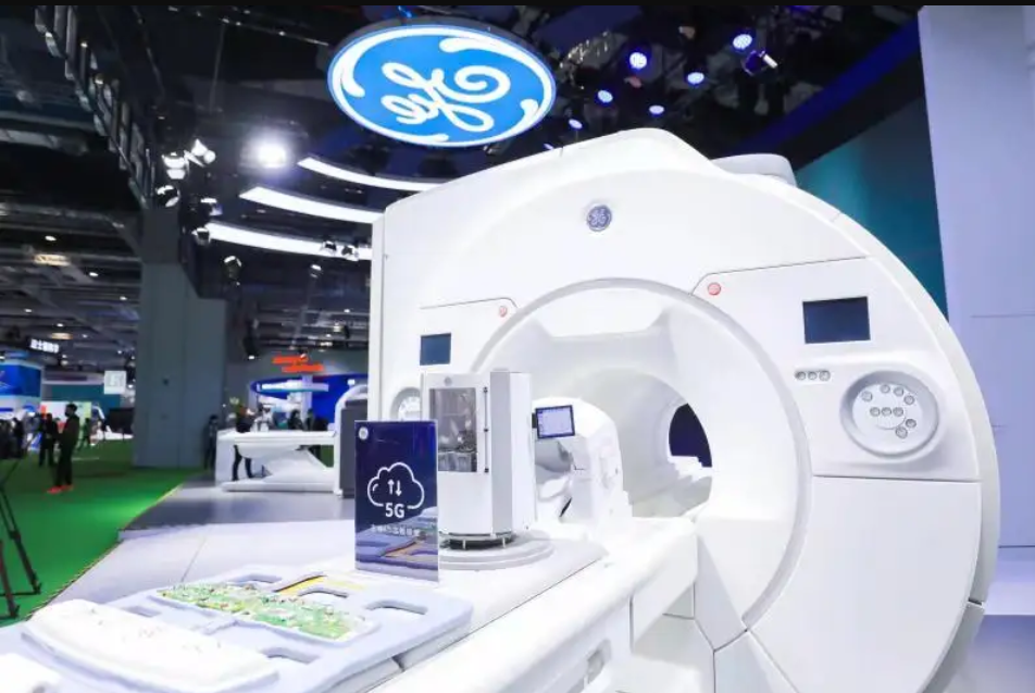 在医疗领域,自1896年伦琴介绍他的新发现——x射线之后的一年,ge的