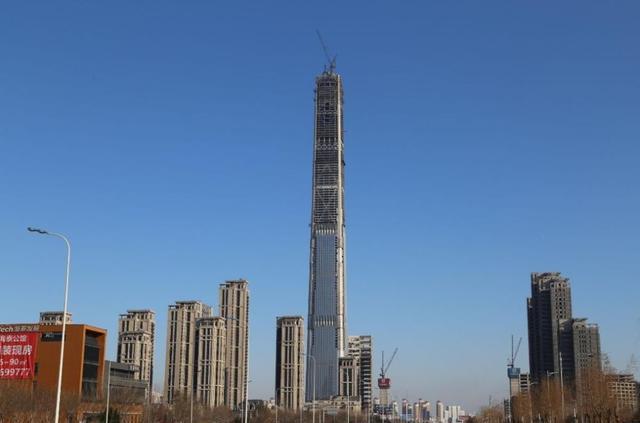 广东富豪潘苏通:投资700亿建中国第一高楼,如今却成第一烂尾楼