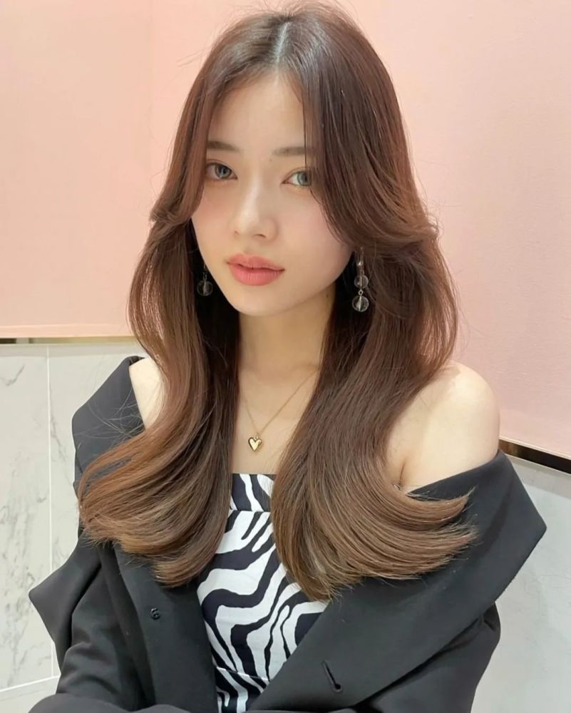 关注发型图片库,每天分享好发型今年春夏**流行的染发颜色