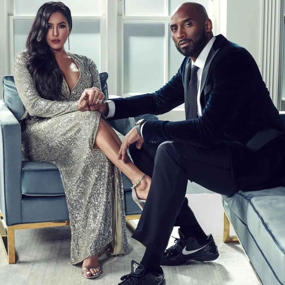 瓦妮莎布莱恩特在与科比结婚21周年之际寄语科比