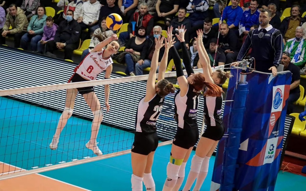 俄罗斯女排联赛决赛加里宁格勒火车头客场32萨拉托夫普洛通场分20晋级