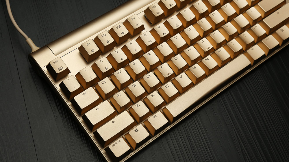 0金色典藏版机械键盘简评:金色传说_腾讯新闻