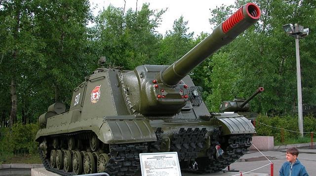 二战su152自行火炮没想到它居然还是一个庞大的装甲家族