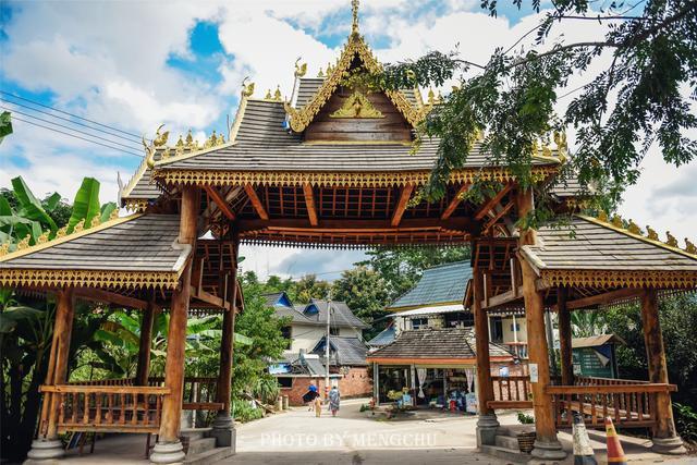 西双版纳最原生态小村寨,斗鸡摸鱼造纸制陶,体验地道傣家人生活