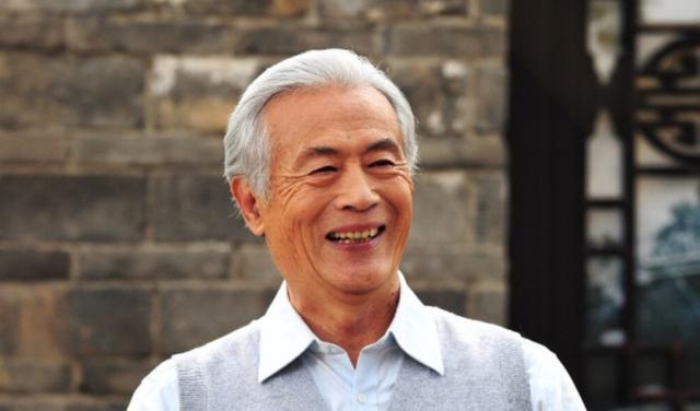 故事的主人公刘崇义,为了继承日本家族企业改名为大宫崇义.