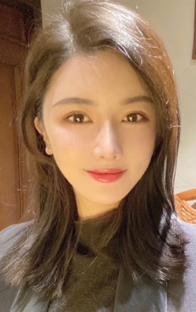 【万州相亲】94年的房地产小姐姐,想找位重庆范围内,幽默乐观的男生