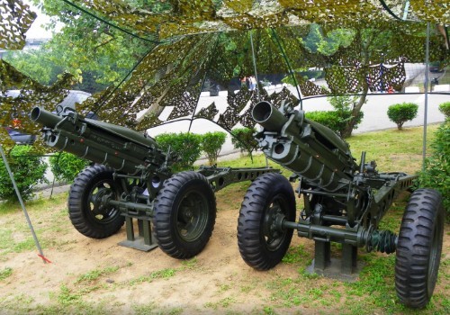 美军m1式榴弹炮被广泛应用于二战至今仍有存货