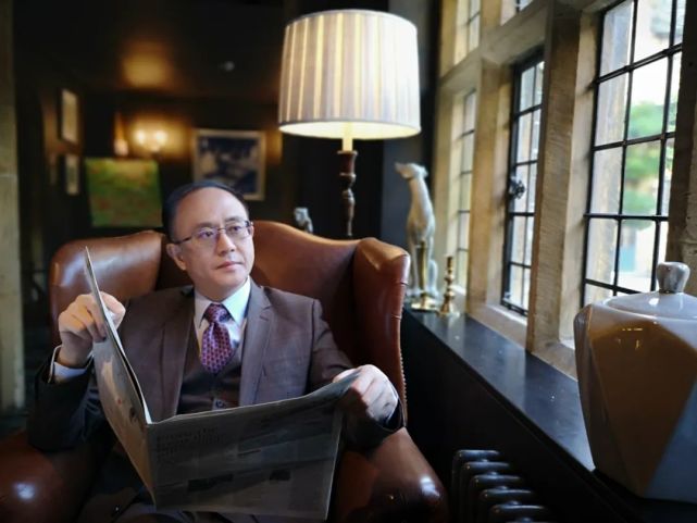 邱震海:不止于凤凰,永不停歇