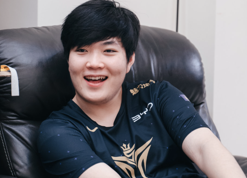 败者组终极之战v5对阵tes上路对决将决定比赛走势