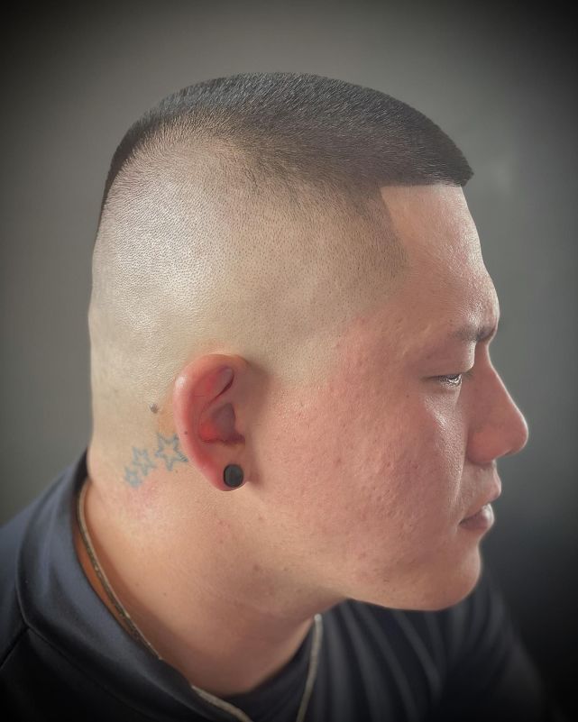 最火夏日发型推荐越来越多男士选择周边铲你剪对了吗