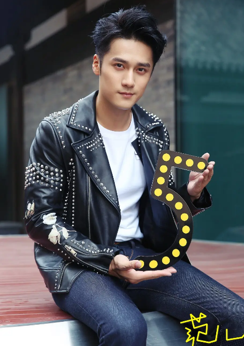 蒋劲夫退圈现状,面容憔悴靠送外卖生活,曾家暴两任女友