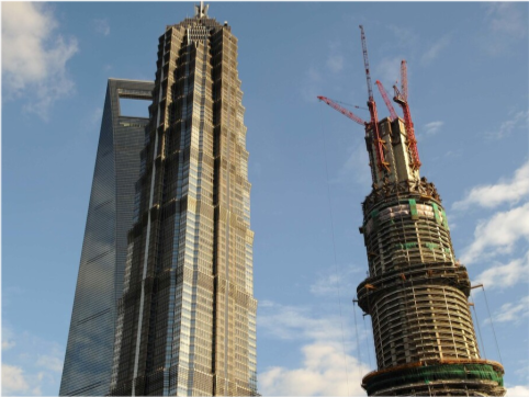 632米的上海中心大厦,承重柱能承受多少压力?为何不会被压垮?