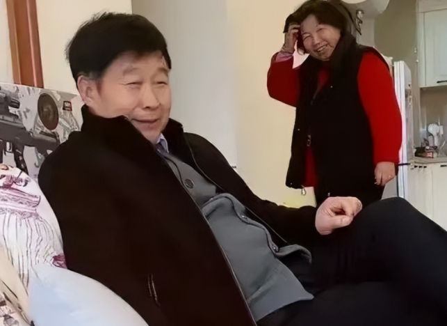 万人嫌郭希宽外甥女喊话杜妈我真的恨你为什么不看好姚策