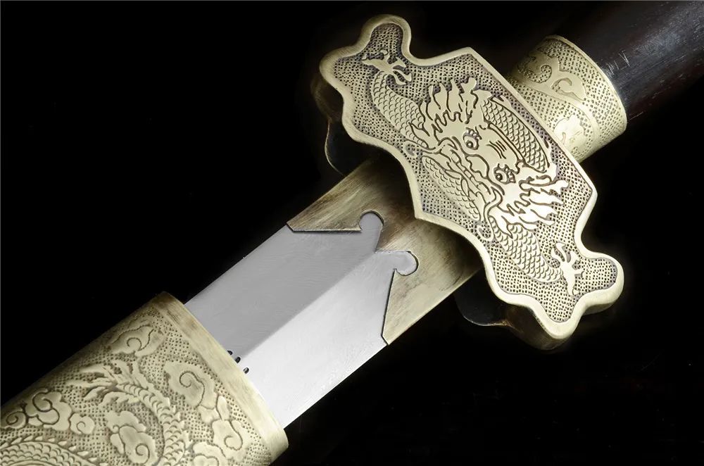 龙泉宝剑|龙泉宝剑厂锻造的那些历史名剑_腾讯新闻