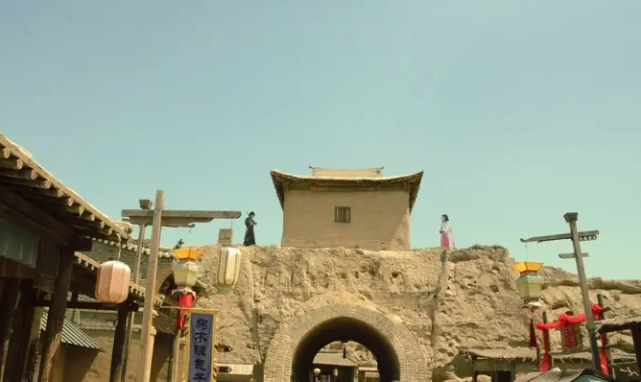 景区故事走进镇北堡解读张贤亮与影视城的故事