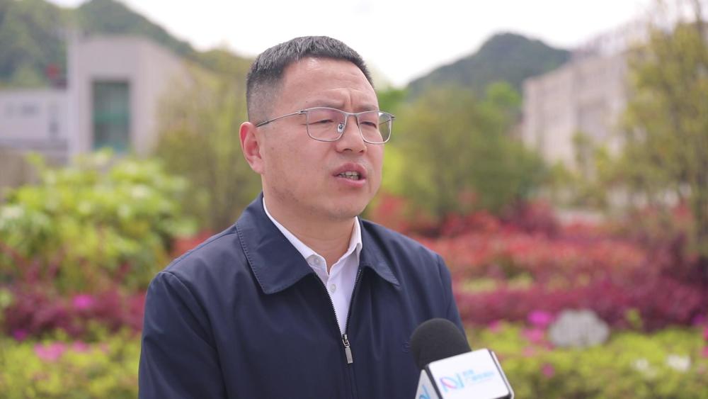 黔南州商务局党组成员,副局长荣俊杰介绍:"我州始终坚持把对外开放