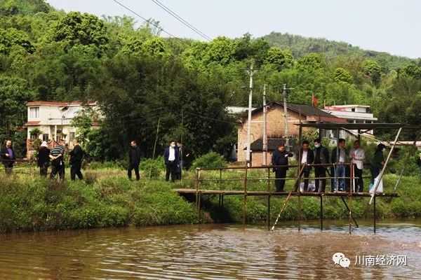 叙永县彭勇贤图片