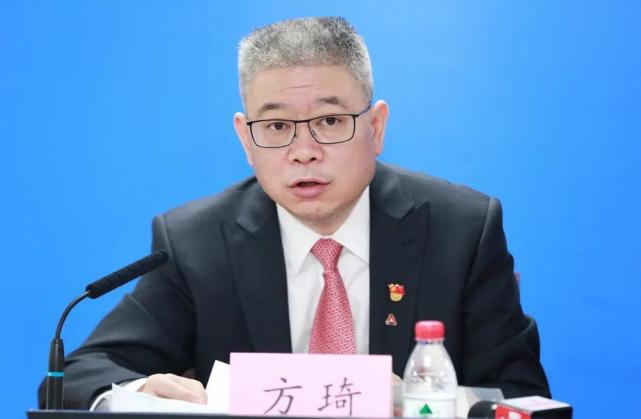 广发银行党委委员,副行长(候任)方琦方琦表示,大力发展绿色金融已成为
