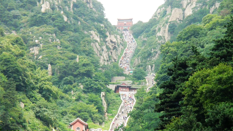 山东济南泰山4天3晚山水圣人游！4天时间怎么玩济南泰山？ 腾讯新闻