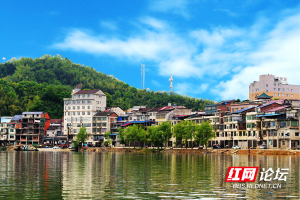 边陲古镇武潭镇地处桃江县的西北边,西与安化县交界,北与常德市接壤