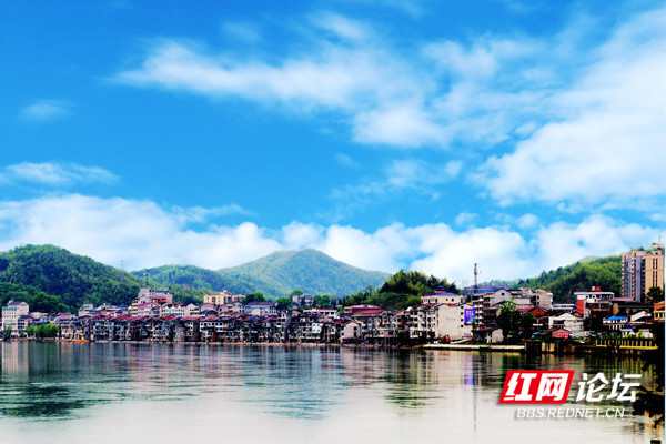 边陲古镇武潭镇地处桃江县的西北边,西与安化县交界,北与常德市接壤