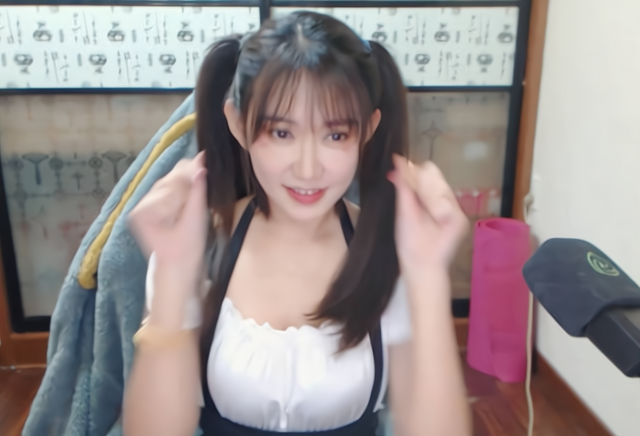 dota2:冷冷,小飞机也有了宝宝,为什么只有莉莉丝生子引起争议_腾讯