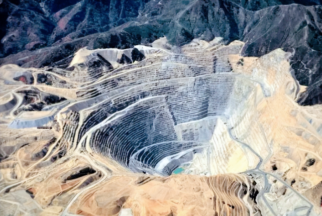 阿富汗铜矿图片