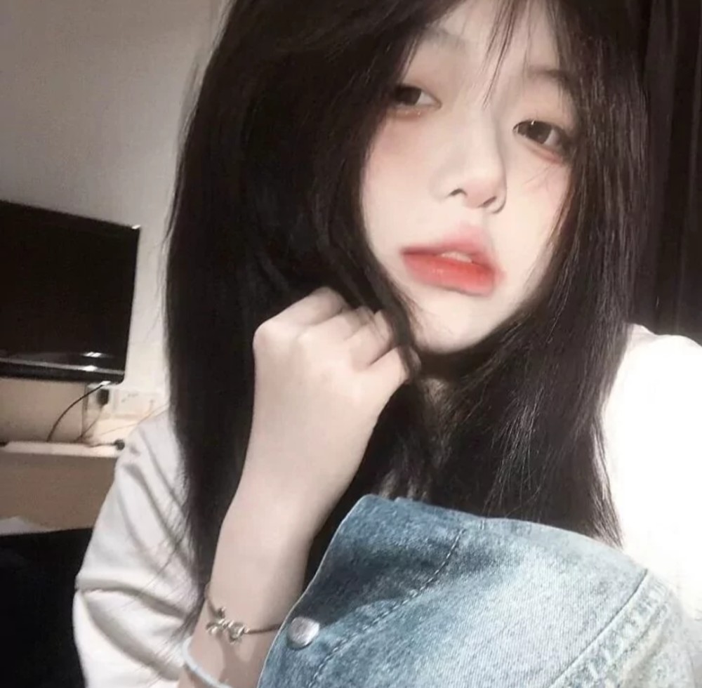 no10优质女头少女的裙摆撑得起所有温柔和盛夏