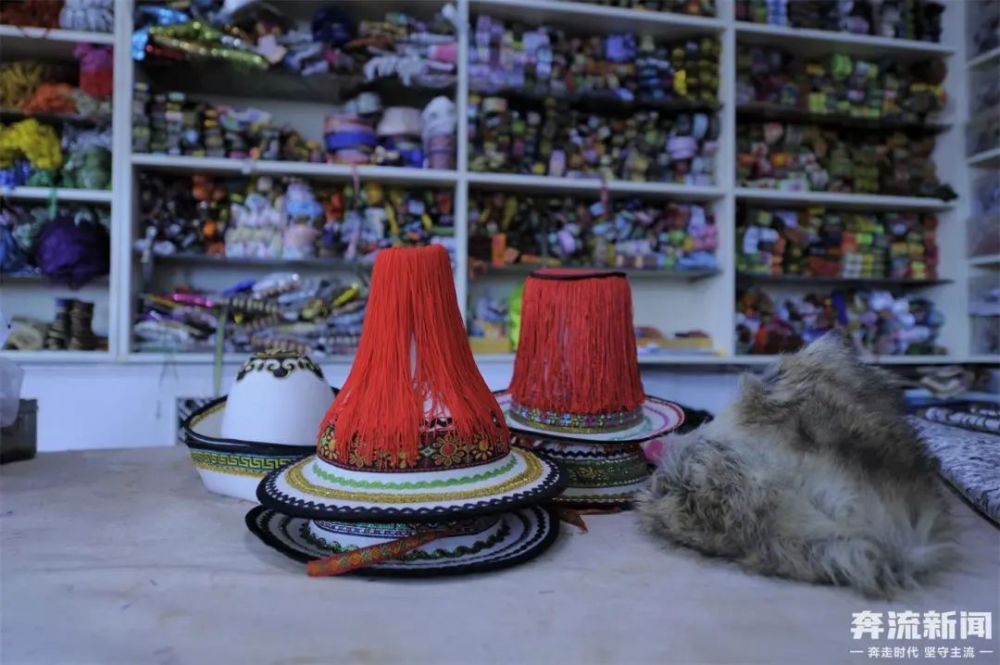 甘肃裕固族红缨帽来历及传说