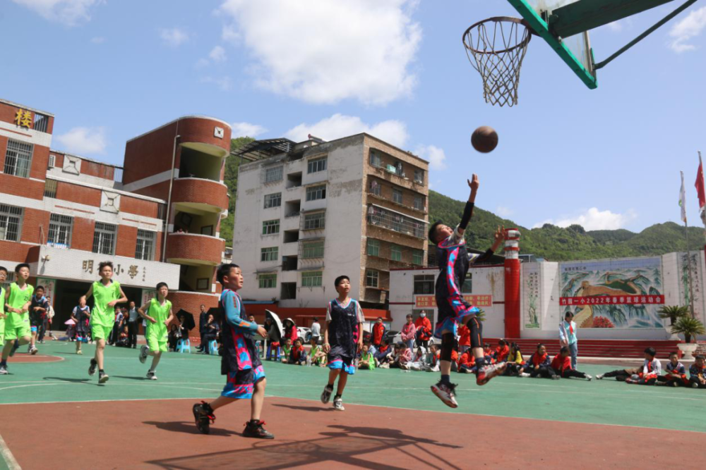 高小学青政小学青莲小学合营小学阳合小学长鹏初中梅子初中兴隆初中朱