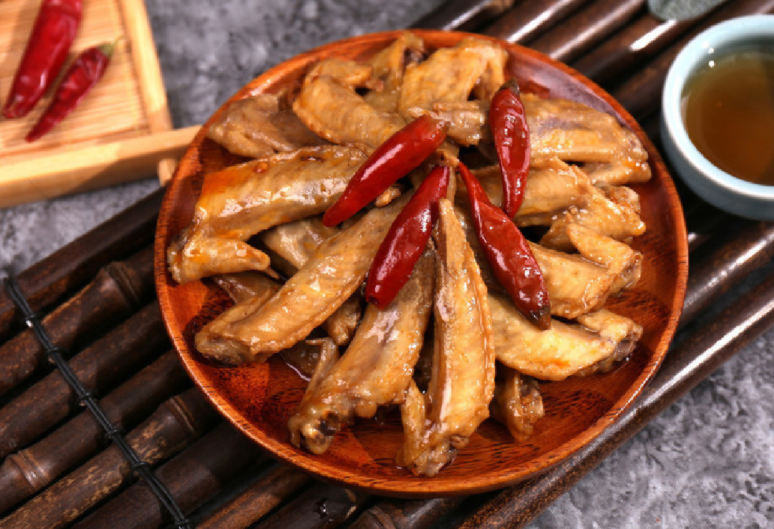 新手创业如何选择专业的现捞卤味品牌有哪些要点是需要我们注意的