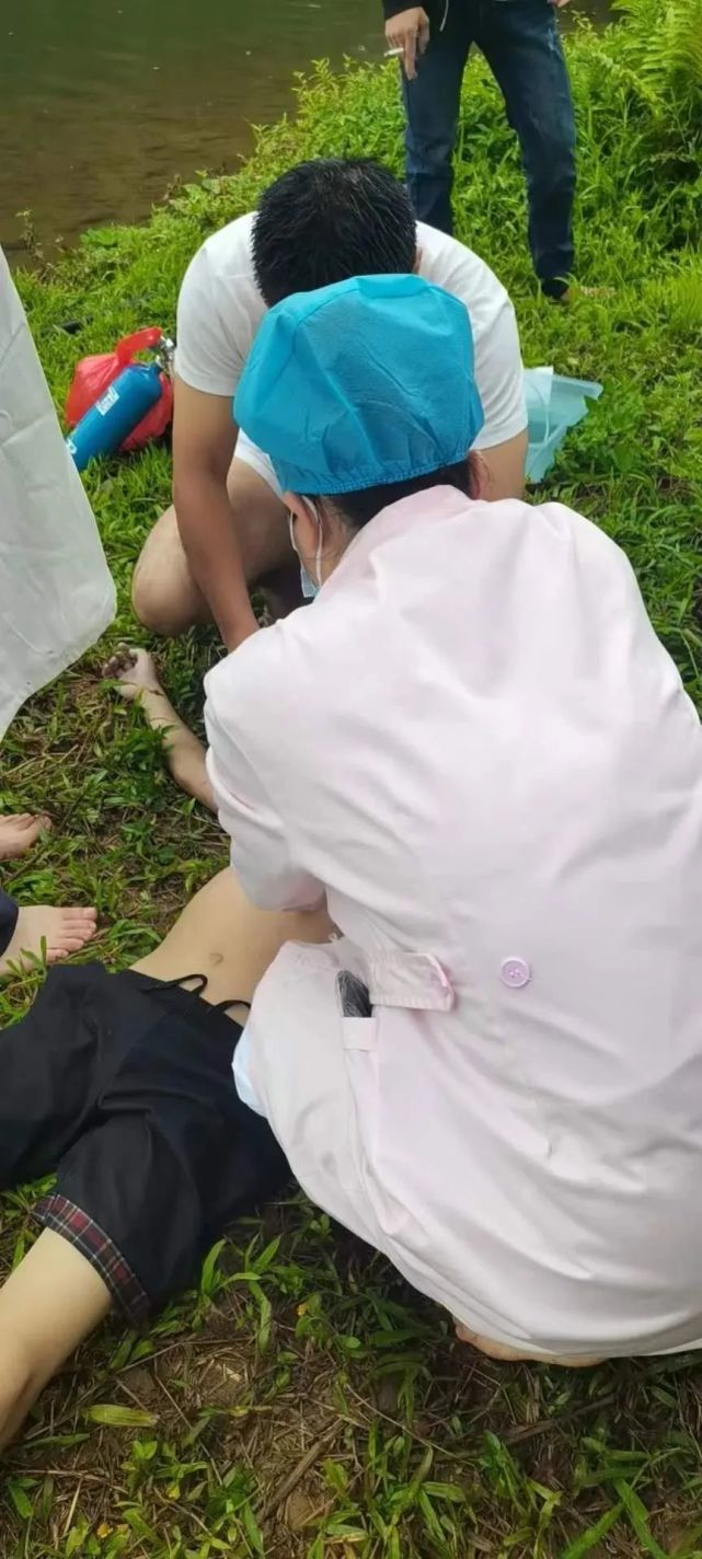 溺水少年之殇成人之祸附往期防溺水专题讲座防溺水安全警示片