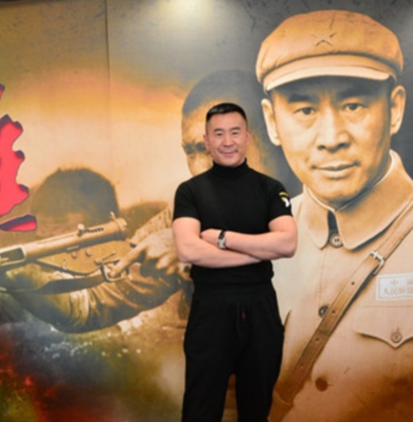 著名演员于莉红牵手马诗红两本日记见证初恋校园到婚纱为事业错过生