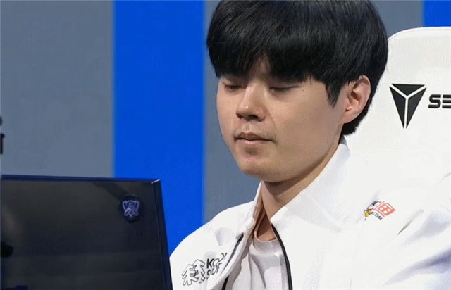 一来kkoma是dk的人,二来协会其他成员没公布,他们只能爆破kkoma.