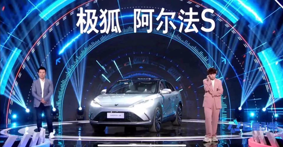 大众家族最大的SUV，从30万降至26万，长超5.1米比Q7还大一圈！