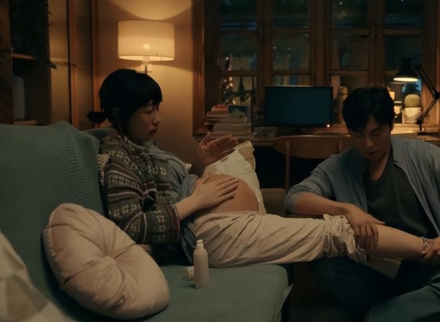 电视剧中女主孕肚被赞逼真,镜头推进,妊娠纹,血管脉络清晰可见