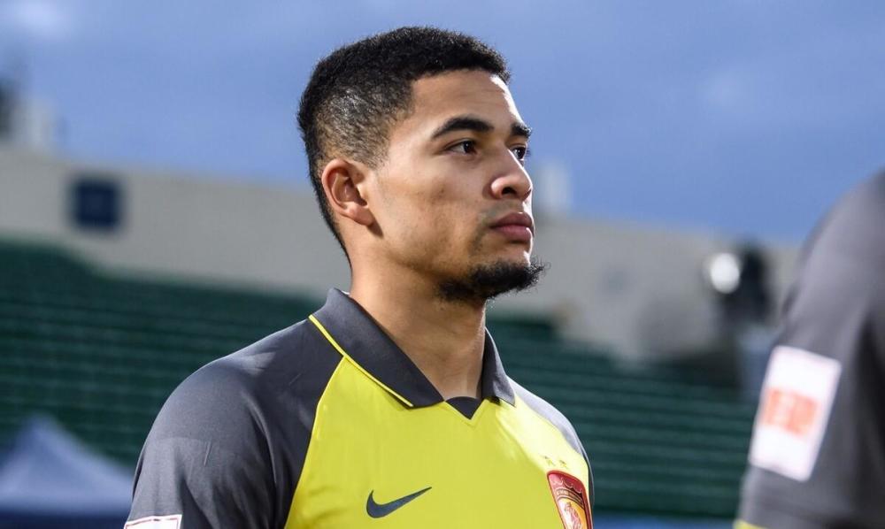 中超王子豪曝中乙内幕蒋光太有望加盟海港卡尔德克宣布解约