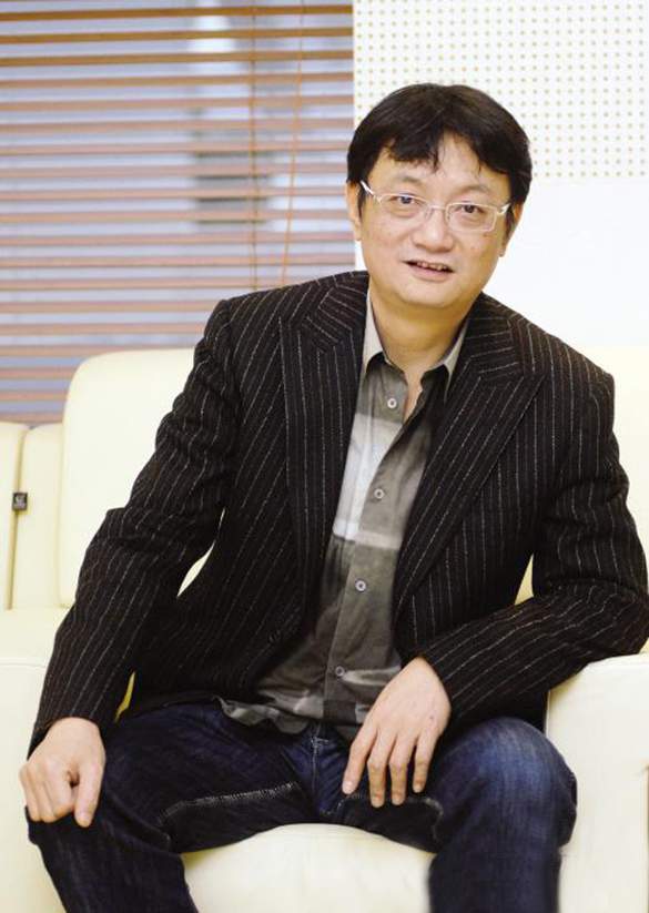 作曲家李海鹰:半小时创作出《弯弯的月亮》,56岁勇敢做父亲插图16