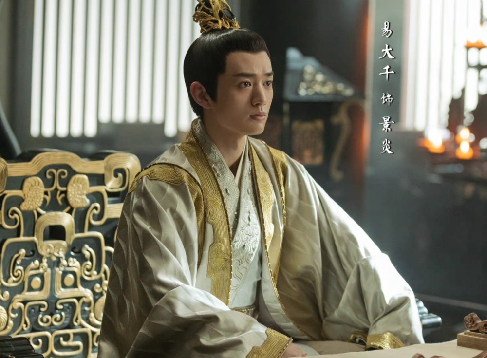 90后男明星颜值排行榜_90后最帅的男星,鹿晗垫底,许凯仅排名第六,肖战闪耀一时代