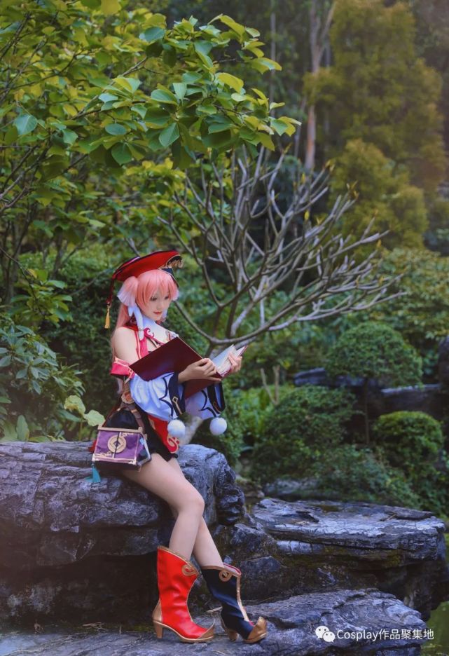 cosplay-原神烟绯 出镜:木棉棉owo