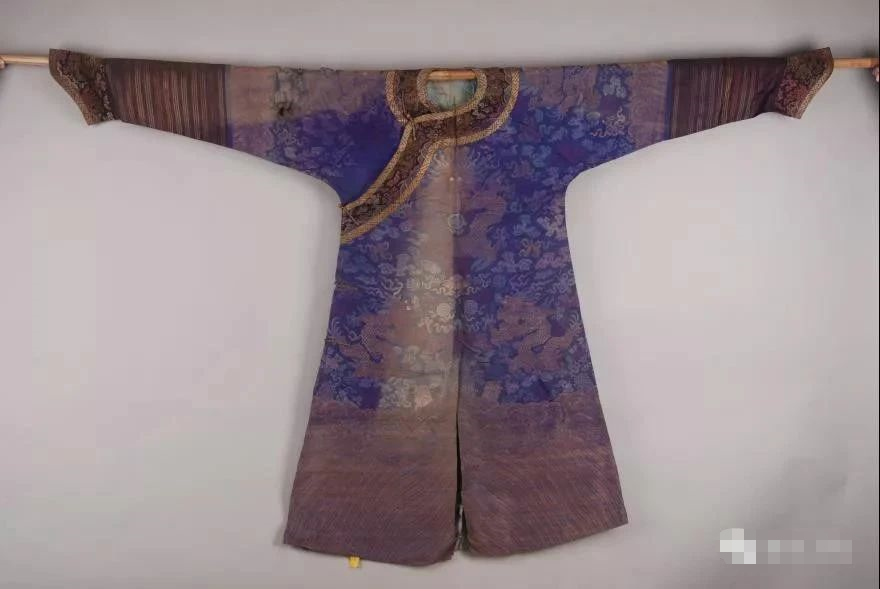 陆川清朝六品官员的朝服 仅存2件 难得一见 腾讯新闻
