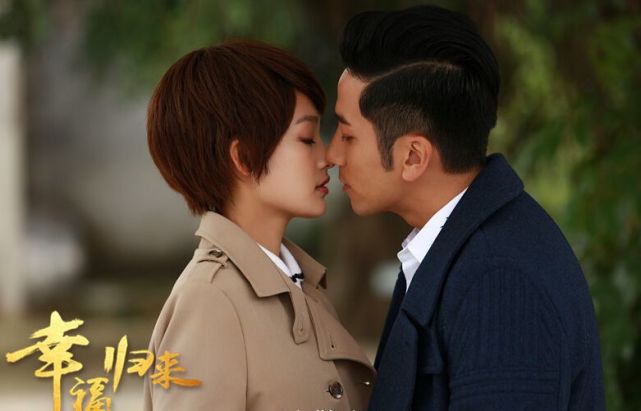 转战内地发展的吴卓羲,因与内地女星李沁合作《幸福归来》而传出绯闻