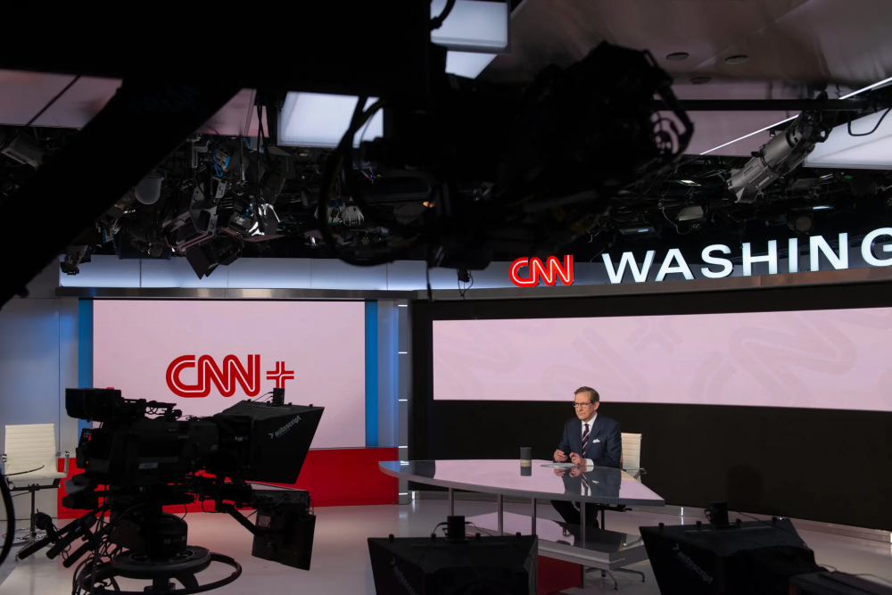 不到1个月，花了3亿美元的CNN流媒体服务“CNN＋”夭折_腾讯新闻