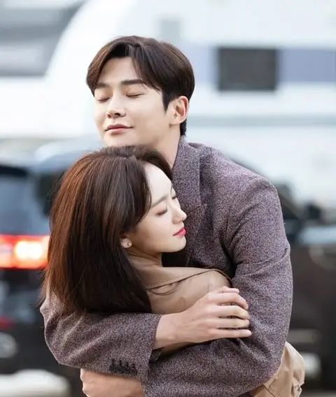 10部心动姐弟恋韩剧,追剧小伙伴准备嗑糖一波