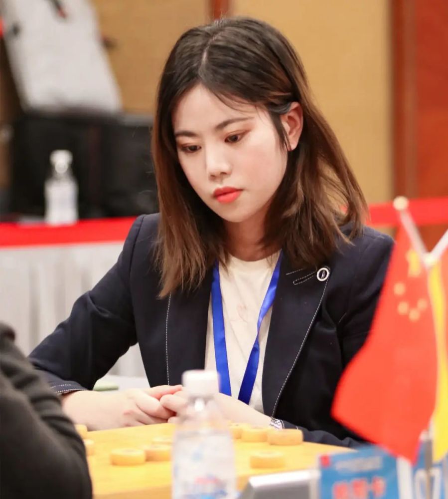 河南省女子象棋大师图片