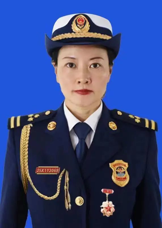 云南总队两名防火干部获应急管理部记功嘉奖