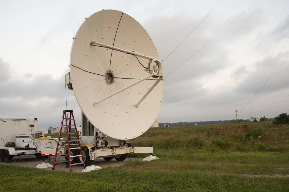 美国海军使用微波无线将1.6千瓦的电力传输超过了一公里