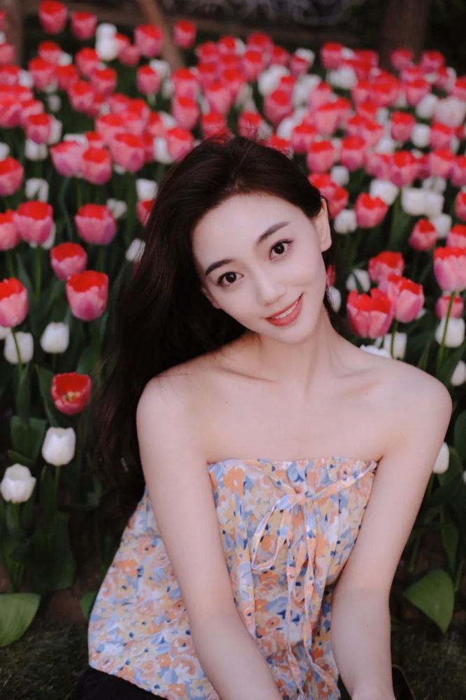 气质美女石笑歌!_腾讯新闻