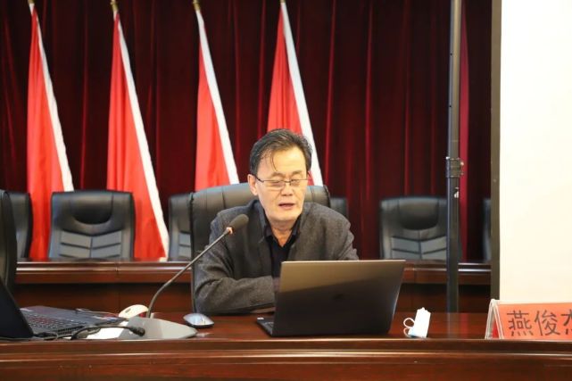 饶河农场有限公司开展"善治红兴隆·和谐幸福饶河""能力作风建设年"